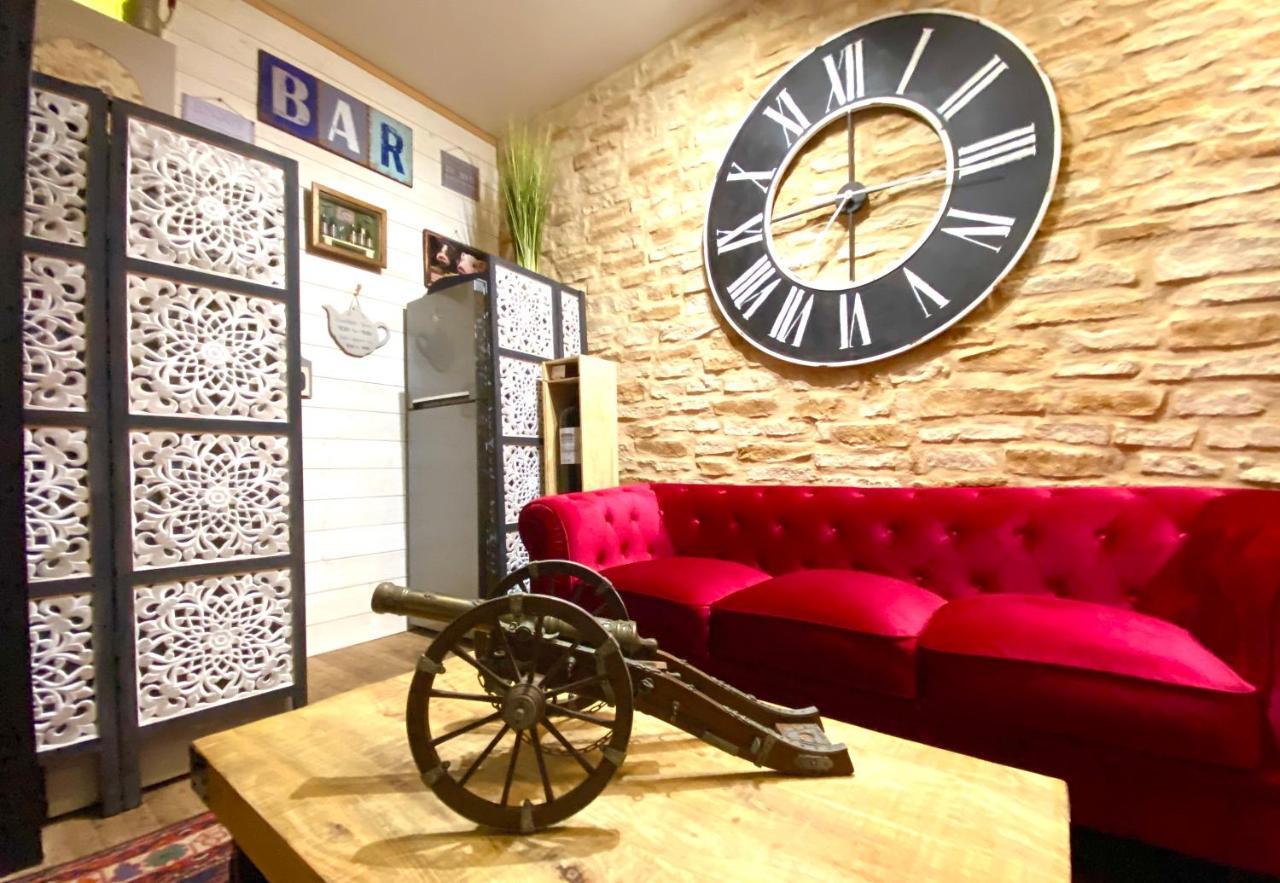 O Clair De Lune Au Coeur De Sarlat - Chambres Climatisees - Parking Prive - Piscine Chauffee - Spa Et Massages Dış mekan fotoğraf