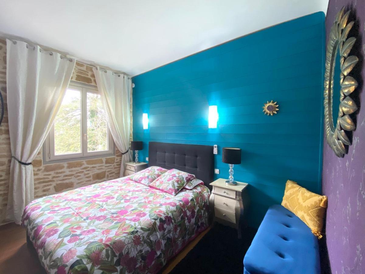 O Clair De Lune Au Coeur De Sarlat - Chambres Climatisees - Parking Prive - Piscine Chauffee - Spa Et Massages Dış mekan fotoğraf
