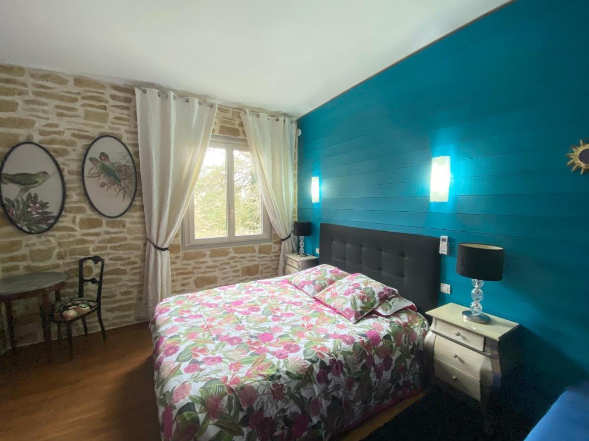 O Clair De Lune Au Coeur De Sarlat - Chambres Climatisees - Parking Prive - Piscine Chauffee - Spa Et Massages Dış mekan fotoğraf