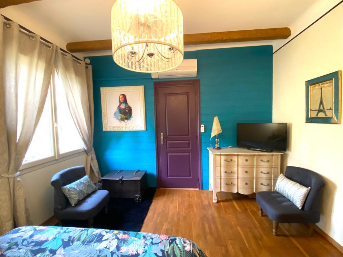 O Clair De Lune Au Coeur De Sarlat - Chambres Climatisees - Parking Prive - Piscine Chauffee - Spa Et Massages Dış mekan fotoğraf