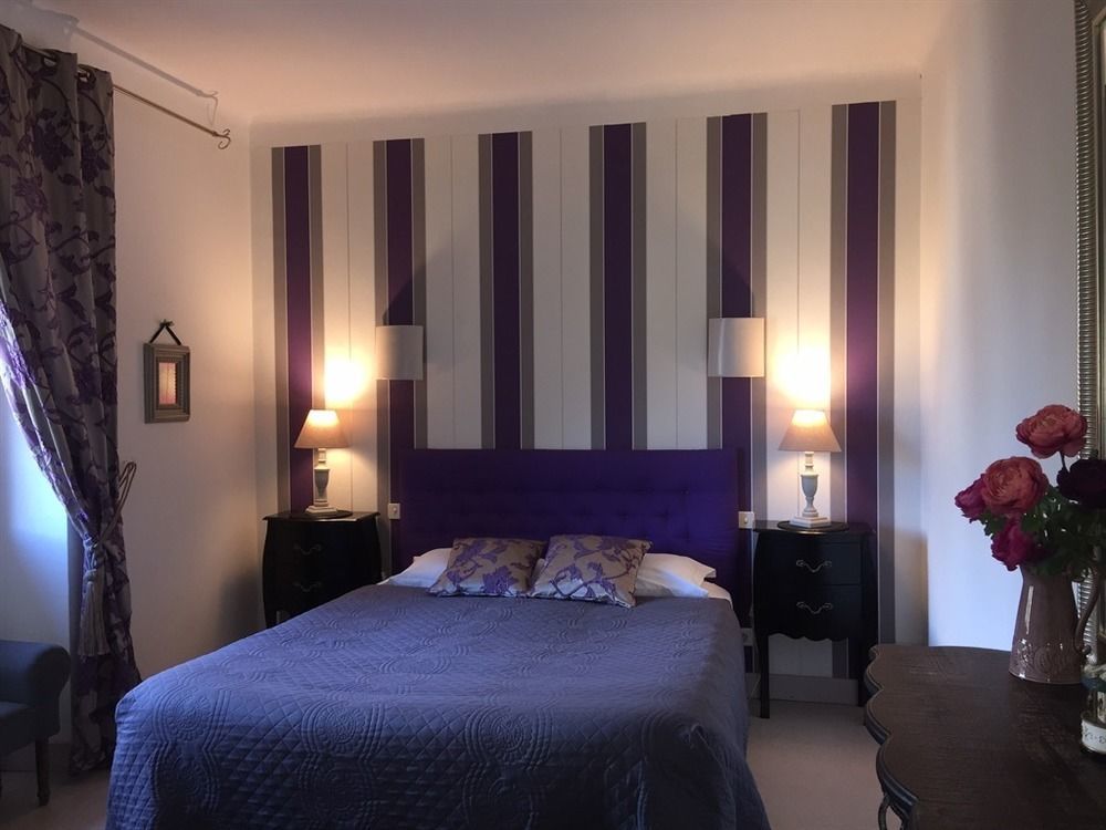 O Clair De Lune Au Coeur De Sarlat - Chambres Climatisees - Parking Prive - Piscine Chauffee - Spa Et Massages Dış mekan fotoğraf