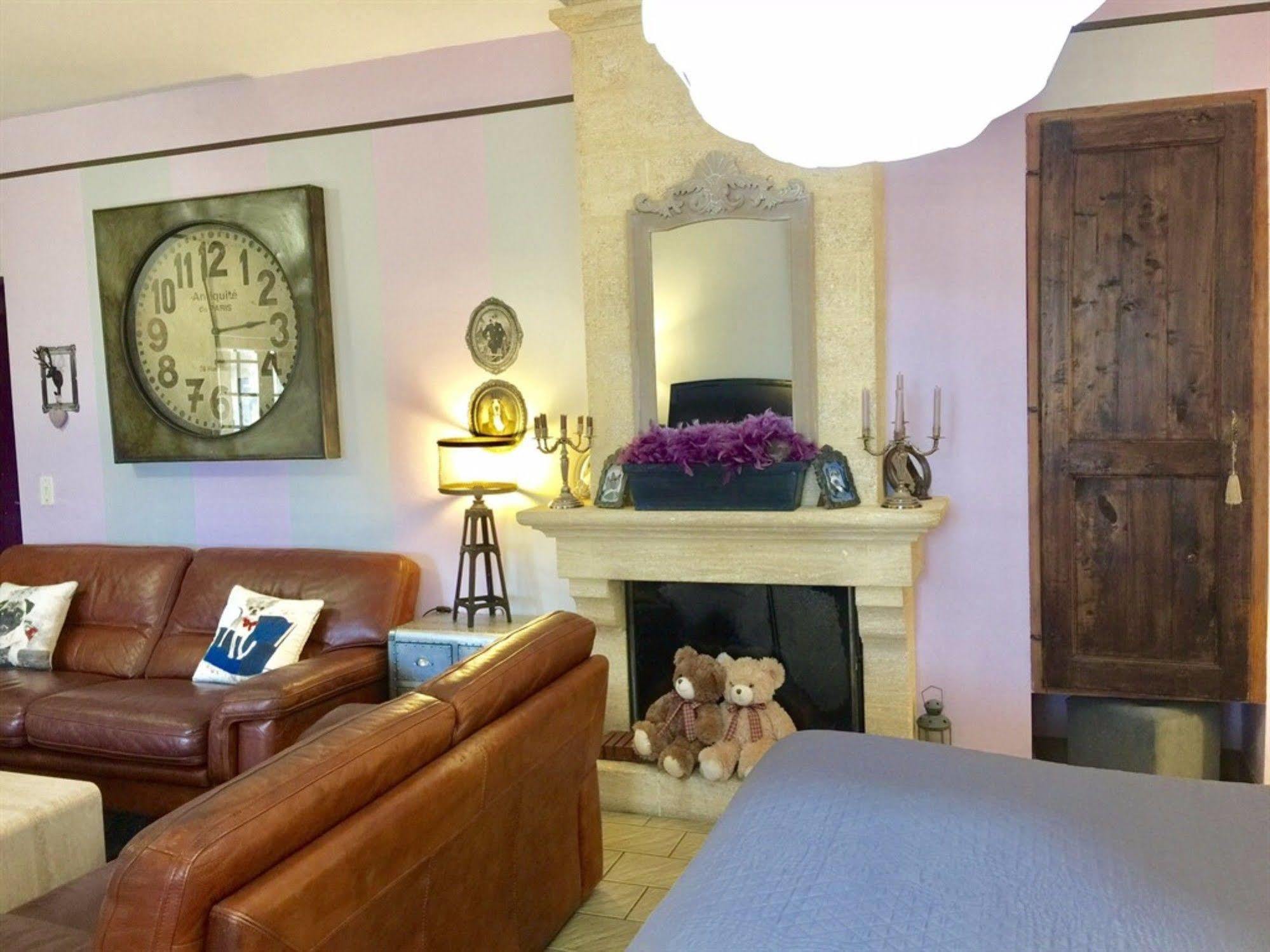 O Clair De Lune Au Coeur De Sarlat - Chambres Climatisees - Parking Prive - Piscine Chauffee - Spa Et Massages Dış mekan fotoğraf